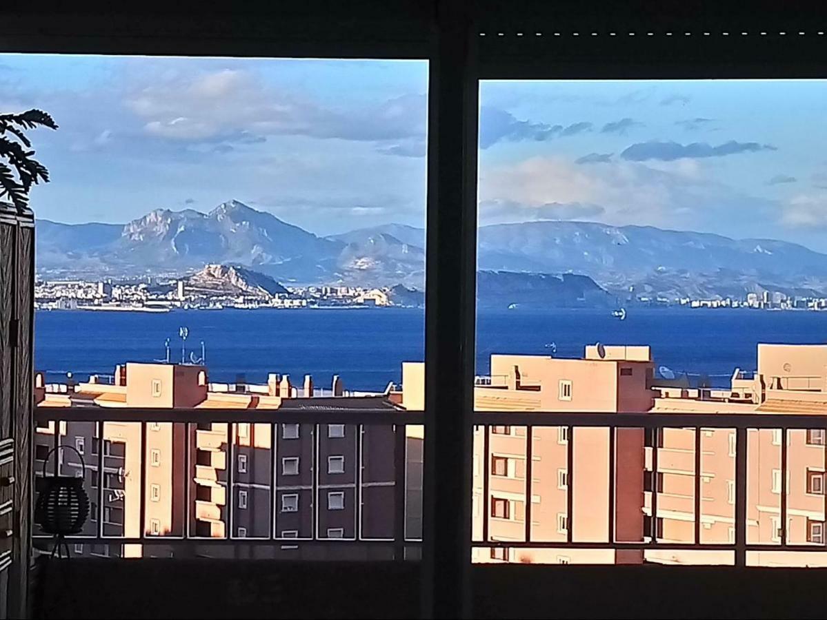 View Bay Arenales Del Sol公寓 外观 照片